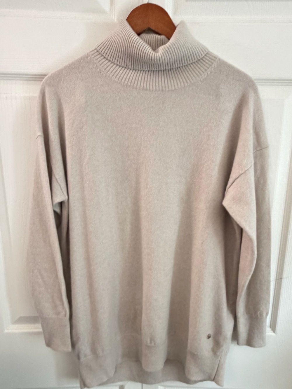Peter Millar Women’s 100% Cashmere Turtleneck Sweater Sand Beige Small NWT